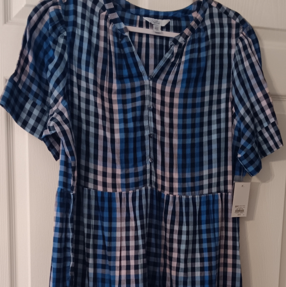 Croft & Barrow Ladies Dress in Blue and White Plaid